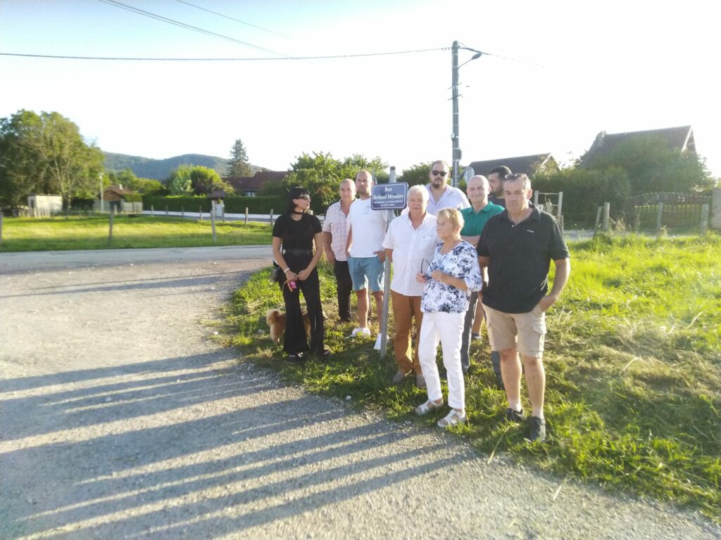 Inauguration rue Roland Mesnier à Bonnay